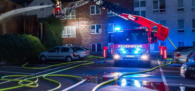 Einsatzreicher Abend für Itzehoer Wehr: Gebäudebrand und mehrere Kleinfeuer