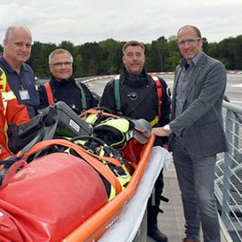 Feuerwehrtaucher fliegen ab sofort sicherer ab Feuerwehrtaucher fliegen ab sofort sicherer ab