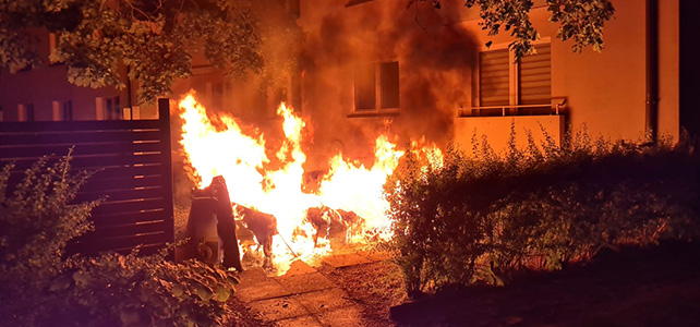 Erneut zwei Feuer in der Nacht