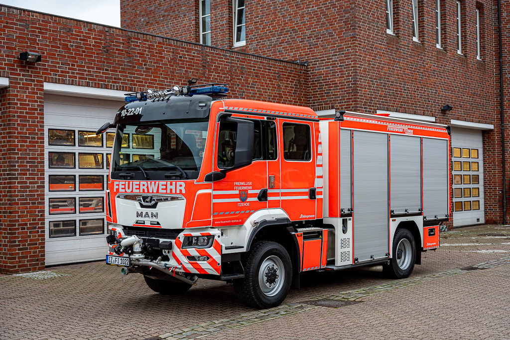 Tankl schfahrzeug TLF 3000 Freiwillige Feuerwehr Itzehoe
