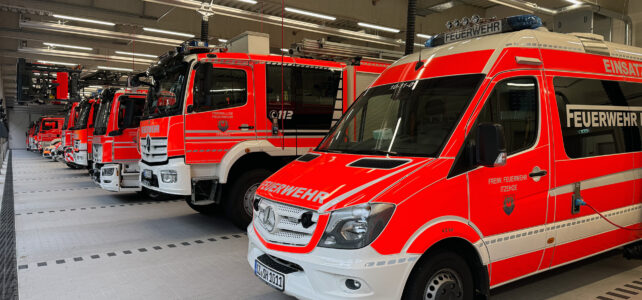 Neue Feuerwache offiziell übergeben Neue Feuerwache offiziell übergeben